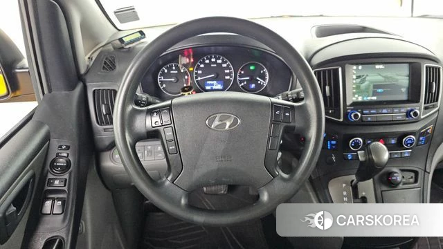 Hyundai The New Grand Starex 2018 Желтый из Кореи, фото 6