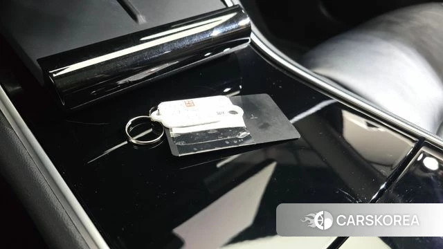 Tesla Model 3 2020 Белый из Кореи, фото 5