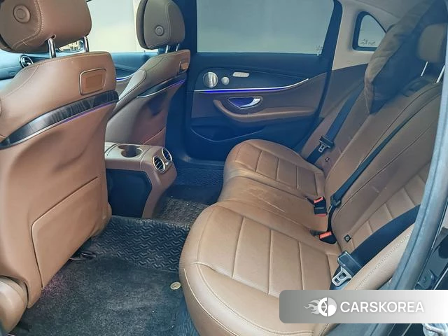 Mercedes-Benz E-Class 2020 Черный из Китая, фото 5