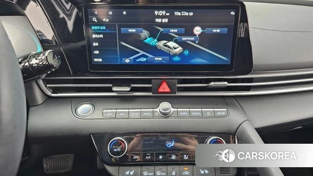 Hyundai The New Avante (CN7) 2023 Белый из Кореи, фото 5