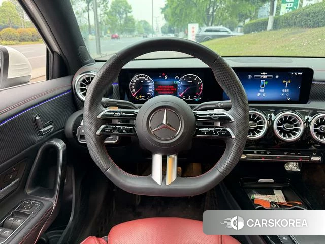 Mercedes-Benz A-Class 2024 Белый из Китая, фото 5