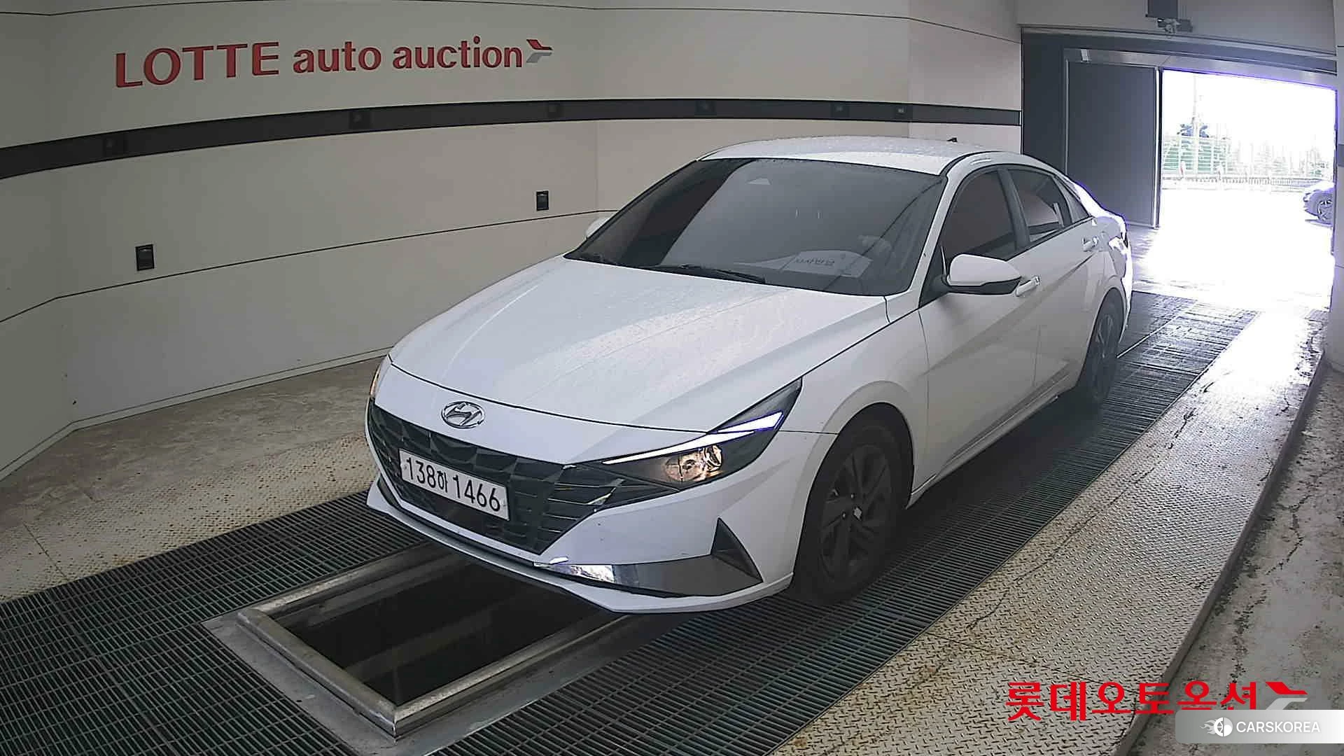 Hyundai Avante 2023 Polar White из Кореи, фото 5