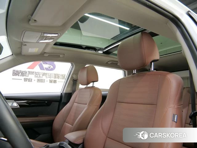 Kia Sportage 2022 Белый из Китая, фото 5