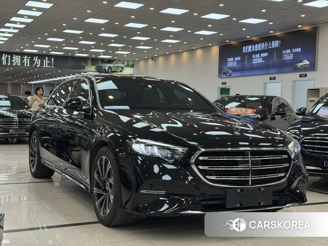 Mercedes-Benz E-Class 2025 Черный из Китая, фото 5