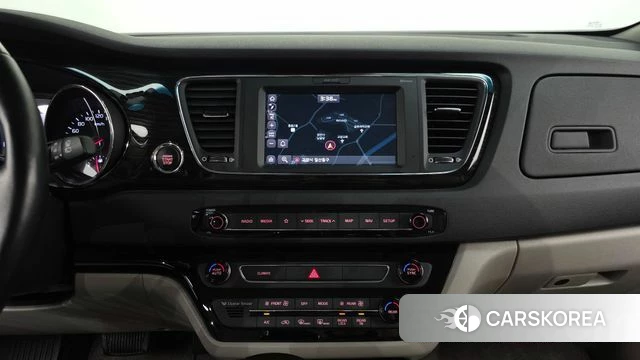 Kia The New Carnival 2019 Белый из Кореи, фото 5