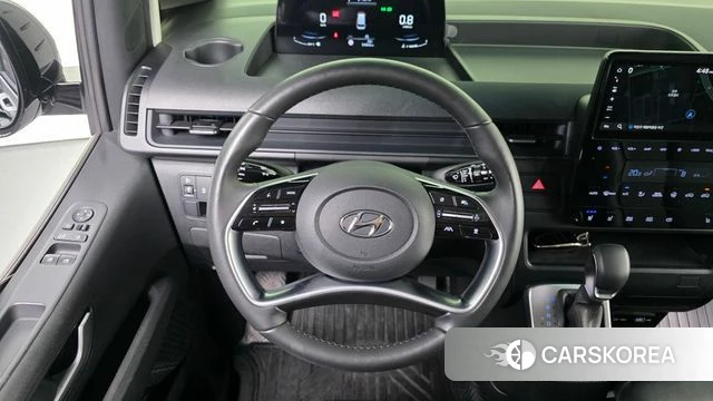Hyundai Staria 2023 Серебряный из Кореи, фото 5