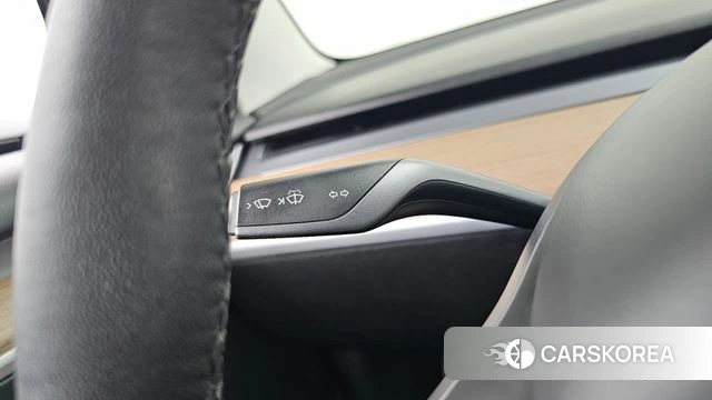 Tesla Model 3 2021 Белый из Кореи, фото 5