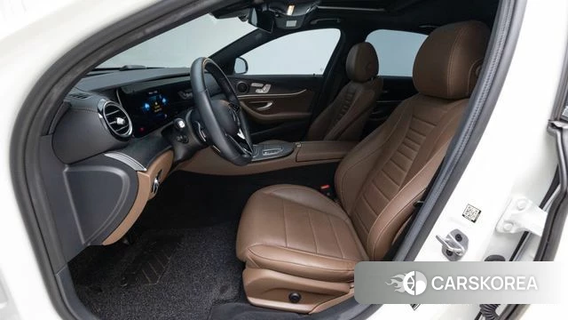 Mercedes-Benz E-Class W213 2023 Белый из Кореи, фото 5