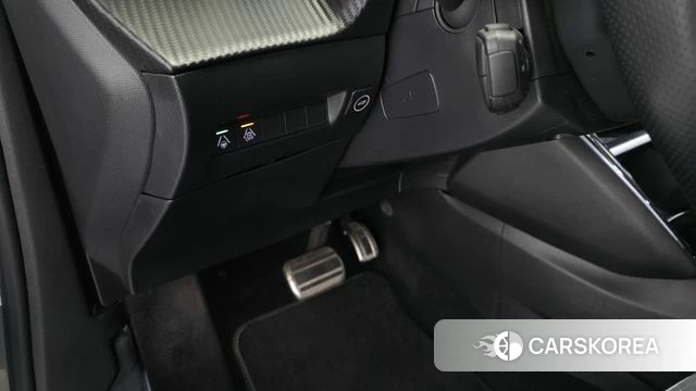 Peugeot 2008 Second generation 2021 Серый из Кореи, фото 5
