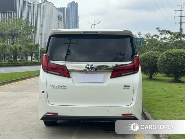 Toyota Alphard 2021 Белый из Китая, фото 5