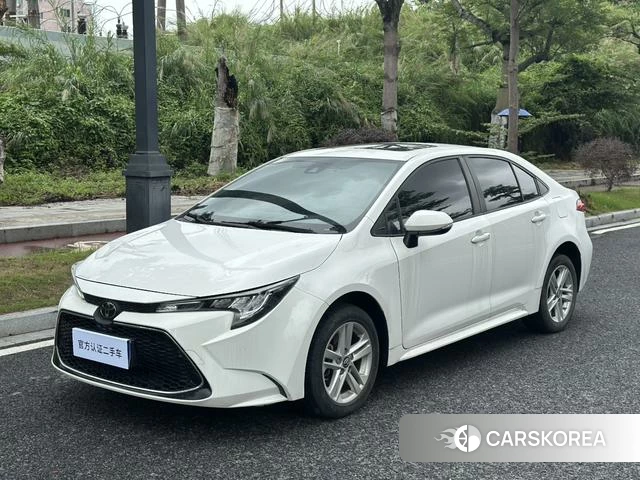 Toyota Levin 2022 Белый из Китая, фото 5