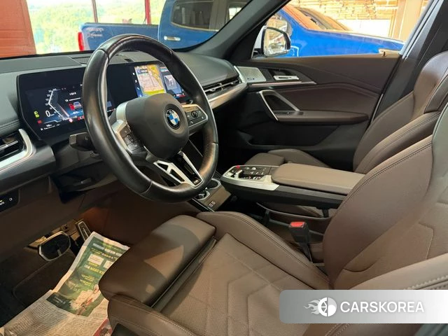 BMW X1 (U11) 2023 Серебристо-серый из Кореи, фото 5