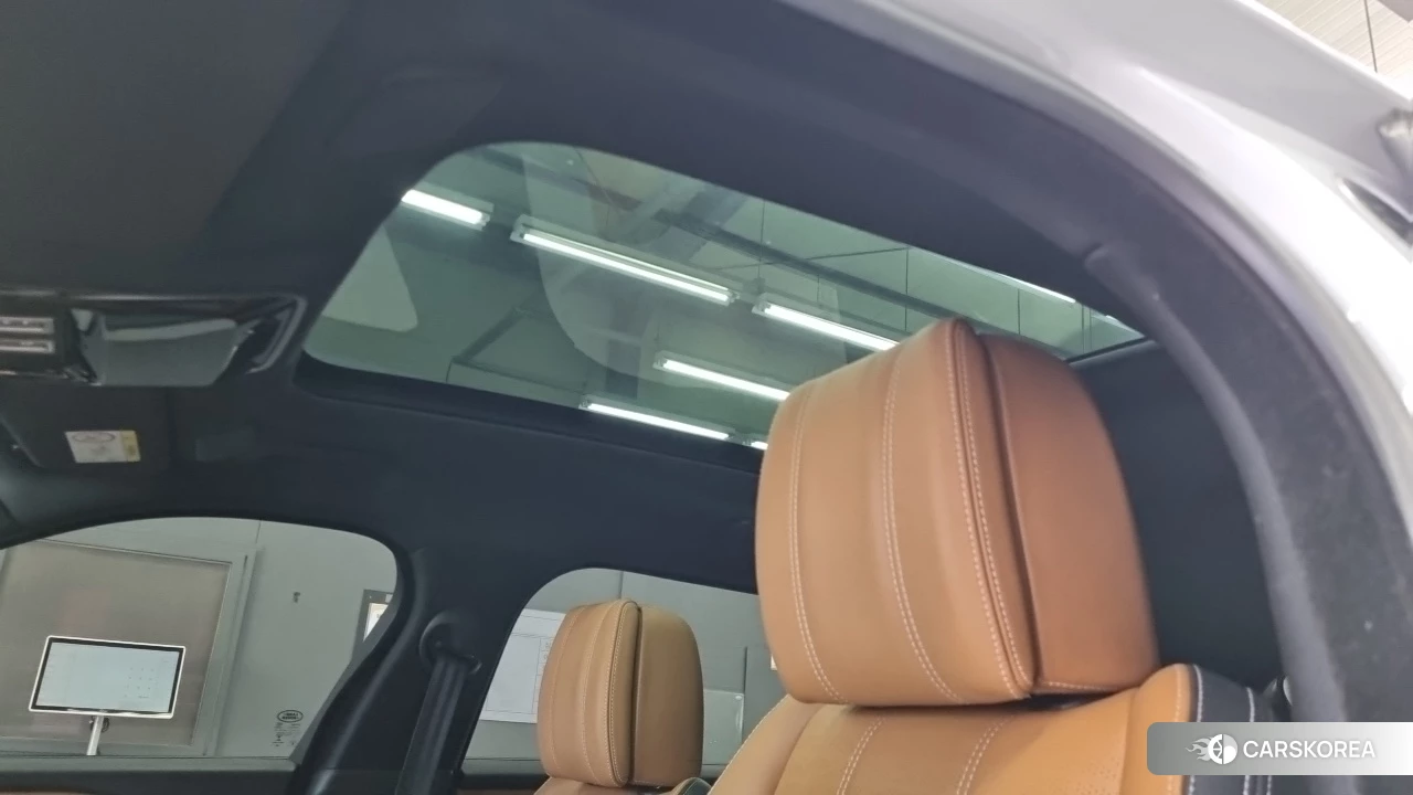 Land Rover Range Rover Velar 2021 Белый из Кореи, фото 5