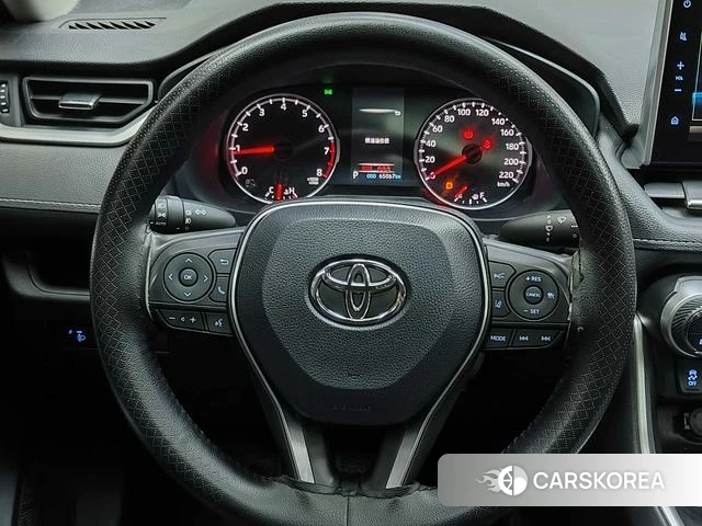 Toyota Wildlander 2021 Белый из Китая, фото 5