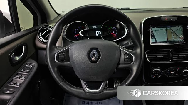 Renault Korea (Samsung) Clio 2018 Белый из Кореи, фото 5