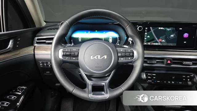 Kia K5 3rd generation 2023 Черный из Кореи, фото 5