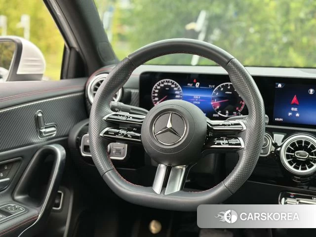 Mercedes-Benz A-Class 2024 Белый из Китая, фото 5