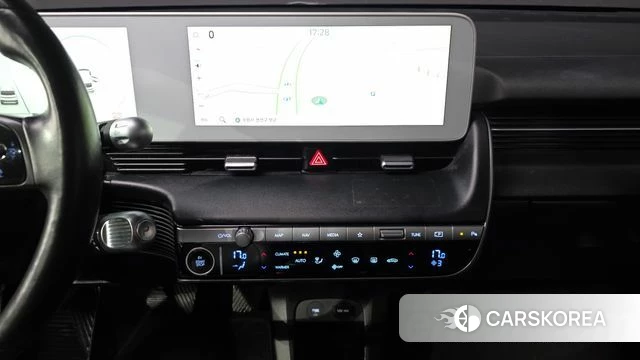 Hyundai Ionic 5 2021 Небесно-голубой из Кореи, фото 5