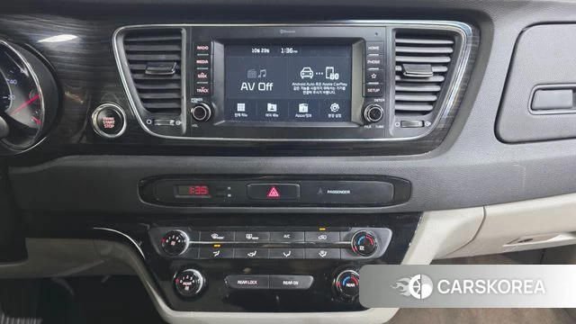 Kia The New Carnival 2019 Белый из Кореи, фото 5