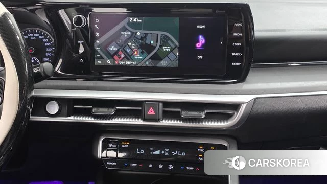 Kia K5 3rd generation 2023 Белый из Кореи, фото 5