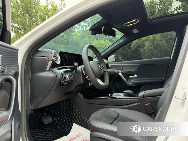 Mercedes-Benz A-Class 2024 Белый из Китая, фото 5