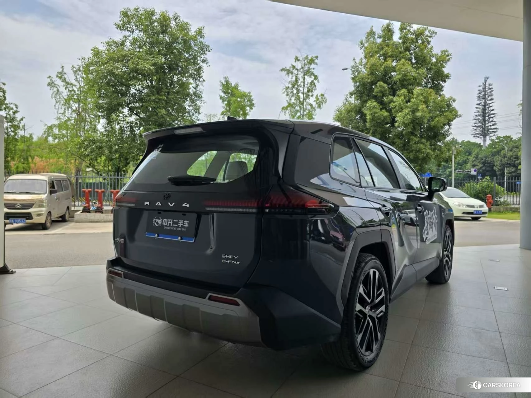 Toyota RAV4 2025 Синий из Китая, фото 5