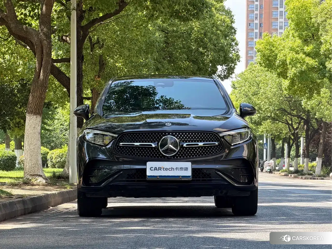 Mercedes-Benz GLC 2025 Silver/gray из Китая, фото 5