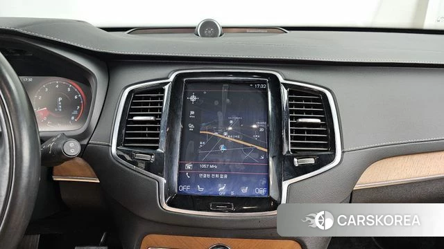 Volvo XC90 second Generation 2018 Белый из Кореи, фото 5
