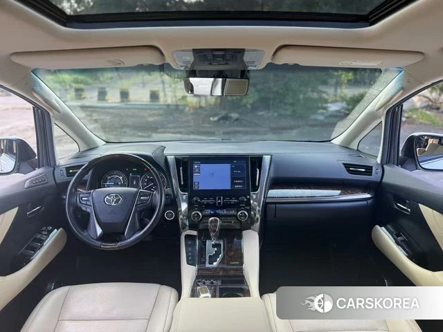 Toyota Alphard 2021 Белый из Китая, фото 5