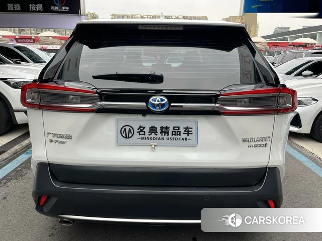 Toyota Wildlander 2023 Белый из Китая, фото 5