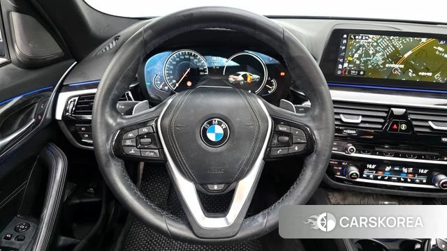 BMW 5 Series (G30) 2018 Серый из Кореи, фото 5