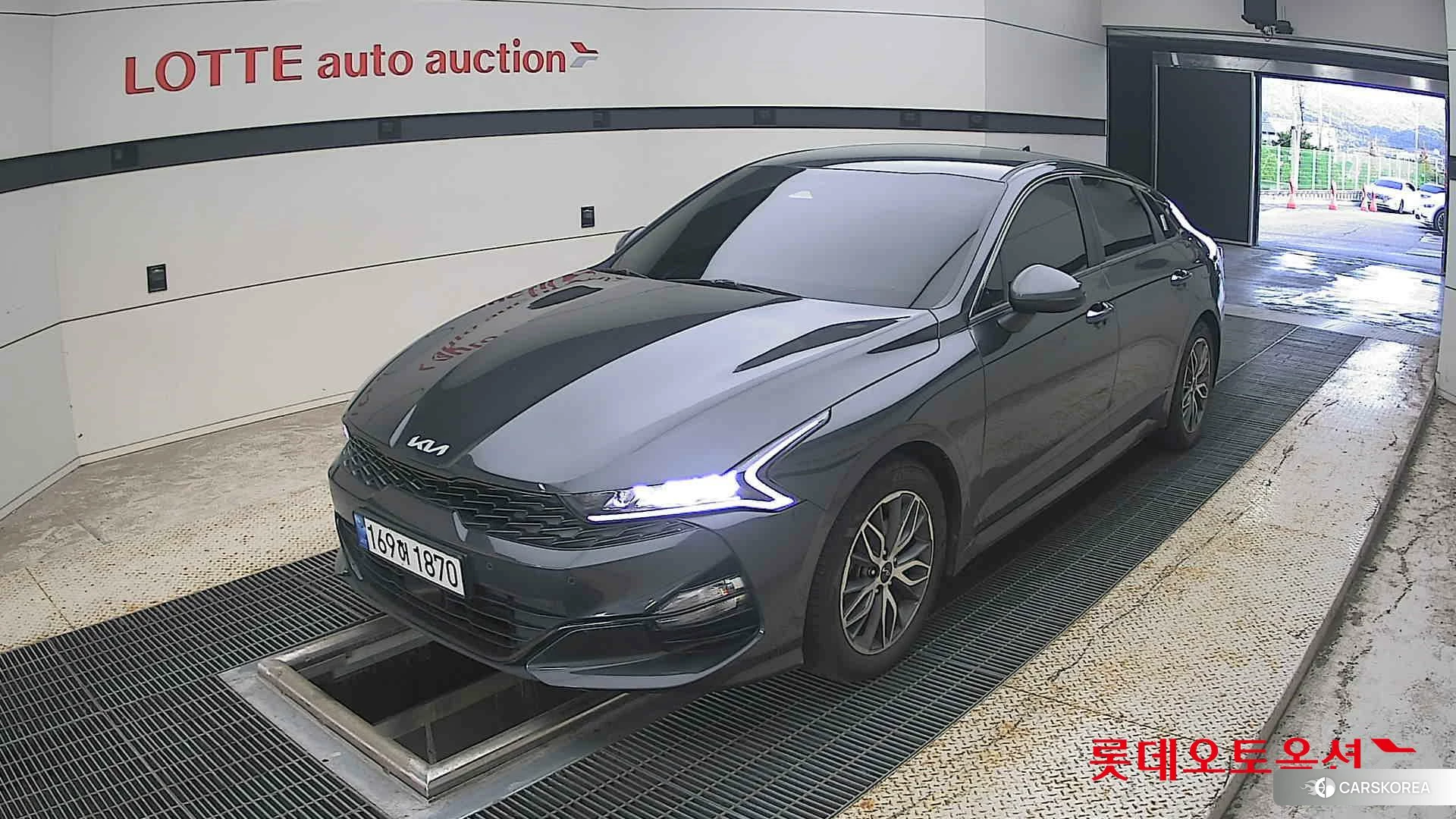 Kia K5 2022 Interstellagray из Кореи, фото 5
