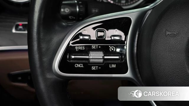 Mercedes-Benz E-Class W213 2018 Белый из Кореи, фото 5