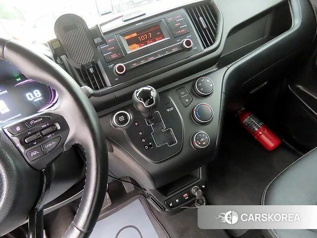 Kia The New Kia Ray 2023 Белый из Кореи, фото 5