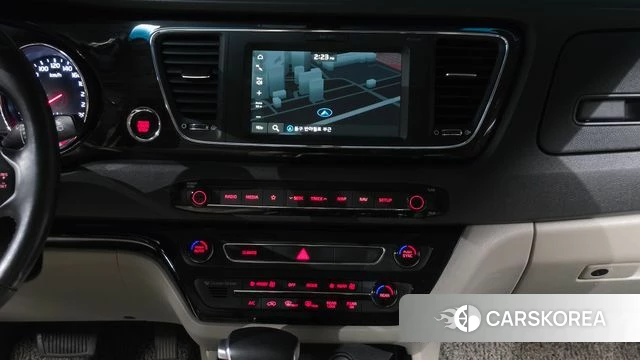 Kia The New Carnival 2019 Белый из Кореи, фото 5