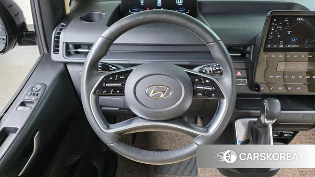 Hyundai Staria 2023 Серый из Кореи, фото 5