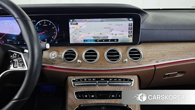 Mercedes-Benz E-Class W213 2021 Серый из Кореи, фото 5