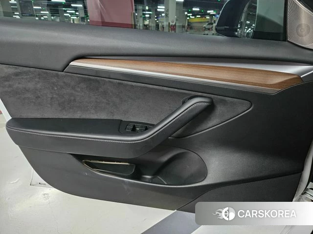 Tesla Model 3 2022 Белый из Кореи, фото 5