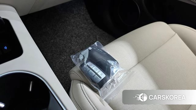 Genesis GV70 2021 Белый из Кореи, фото 5
