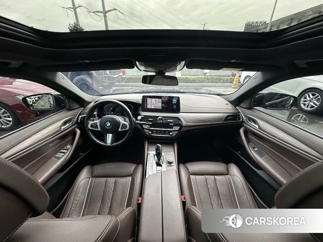 BMW 5 series 2022 Черный из Китая, фото 5