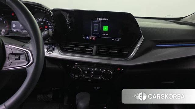 Chevrolet (GM Daewoo) Trax Crossover 2023 Белый из Кореи, фото 5