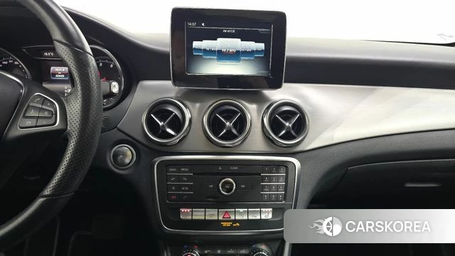 Mercedes-Benz GLA-Class X156 2019 Белый из Кореи, фото 5