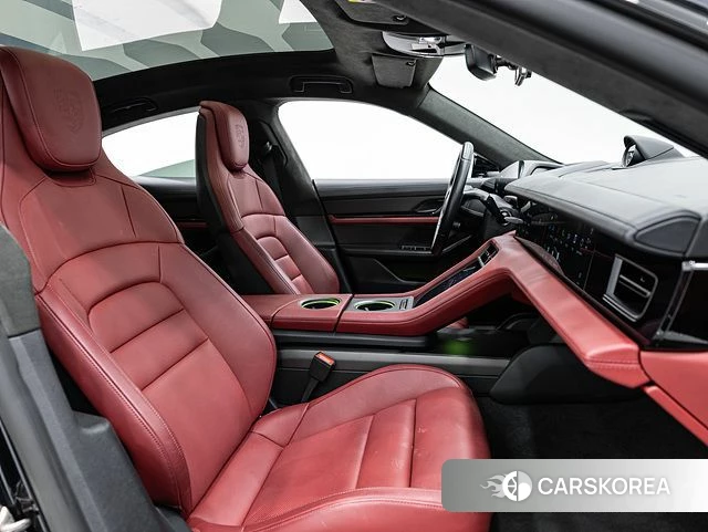 Porsche Taycan 2024 Черный из Кореи, фото 5