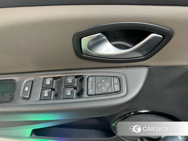Renault Korea (Samsung) Clio 2018 Серый из Кореи, фото 6