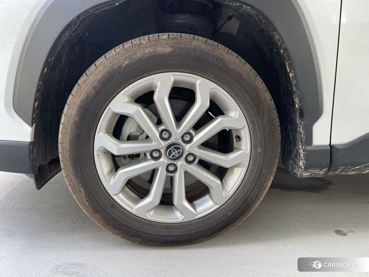 Toyota Frontlander 2024 Белый из Китая, фото 5