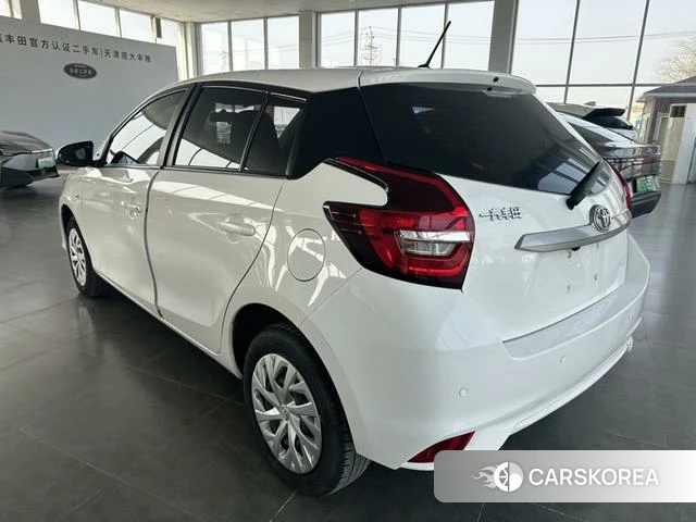 Toyota Vios 2021 Белый из Китая, фото 5