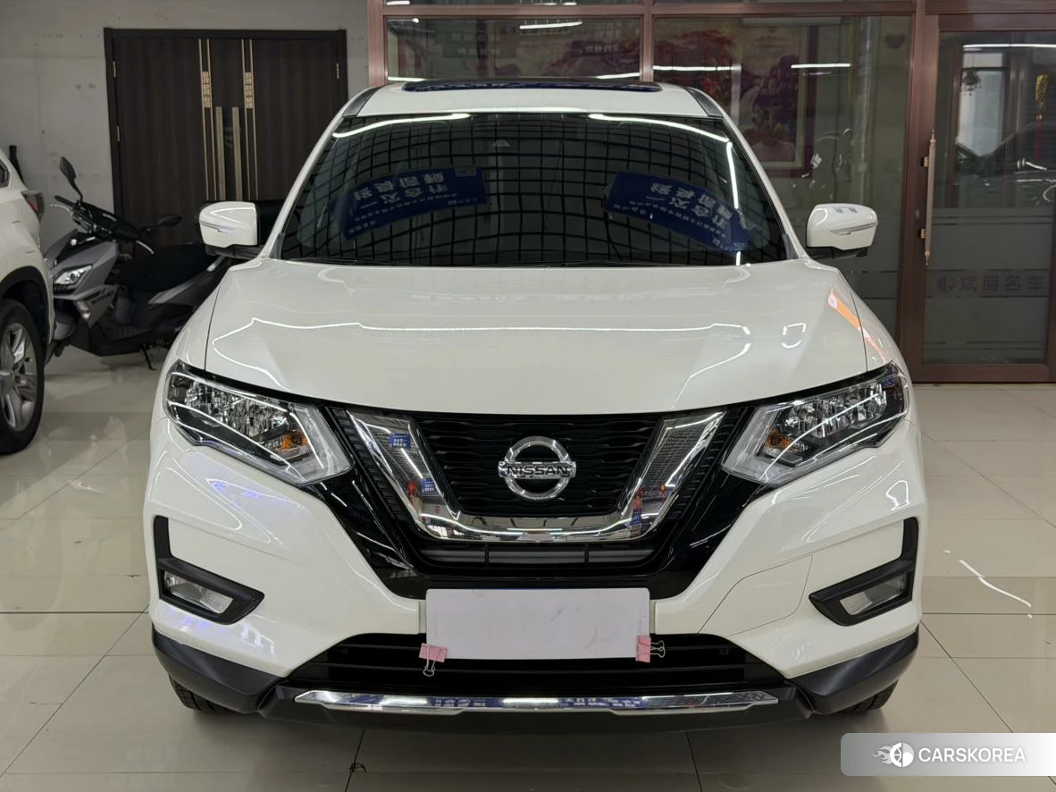 Nissan X-Trail 2021 Белый из Китая, фото 5
