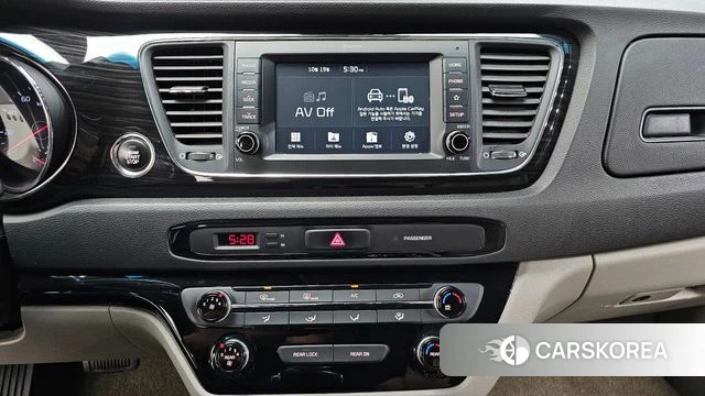 Kia The New Carnival 2019 Белый из Кореи, фото 5