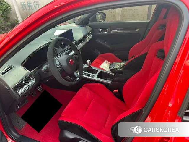 Honda Civic 2024 Красный из Китая, фото 5