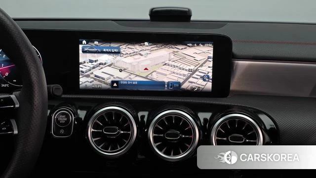 Mercedes-Benz CLA-Class C118 2024 Белый из Кореи, фото 5